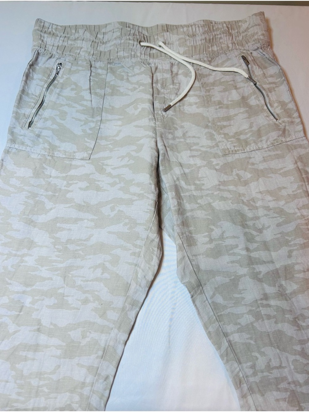 Athleta Women’s Cabo Tide Linen Jogger Khaki Camo Color Size XL